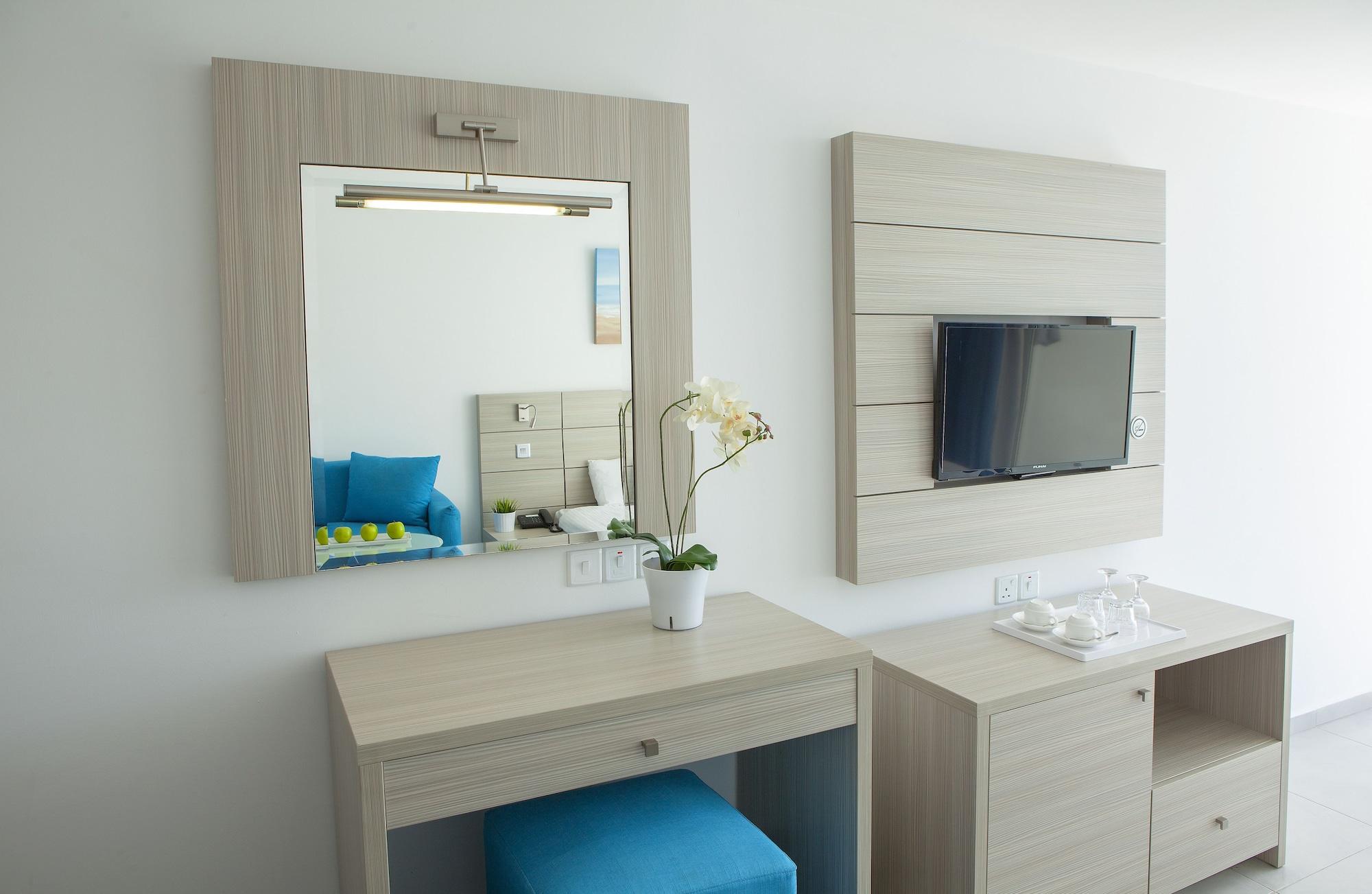 Limanaki Beach Hotel & Suites Ajía Nápa Eksteriør bilde